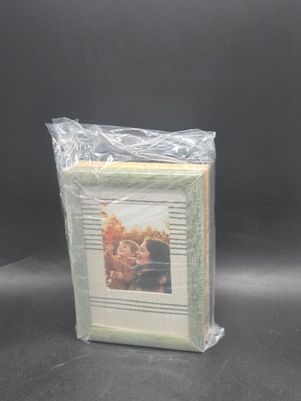Photo 1 of 3pk Fames -  Holds 3”x 4” Or 4”x 6” Picture 