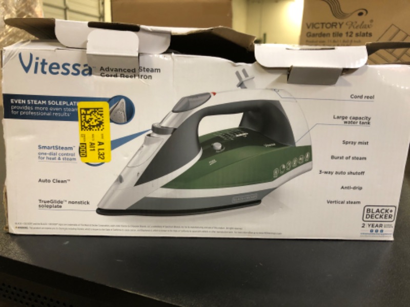 Photo 2 of BLACK+DECKER Vitessa Advanced Steam Iron, ICR2020, Even Steam Nonstick Soleplate, Auto Shutoff, Tangle-Free Retractabel Cord, Green