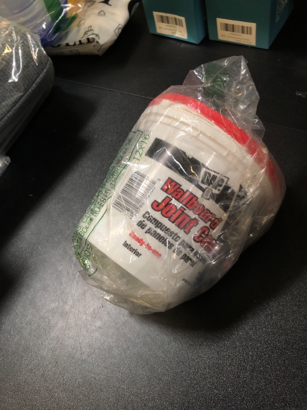 Photo 1 of Dap 10100 Wallboard Joint Compound, White , 3-Pound