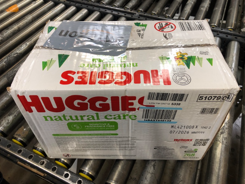 Photo 2 of Huggies Natural Care Sensitive Baby Wipes, Unscented, Hypoallergenic, 99% Purified Water, 12 Flip-Top Packs (768 Wipes Total), Packaging May Vary 64 Count (Pack of 12) 768