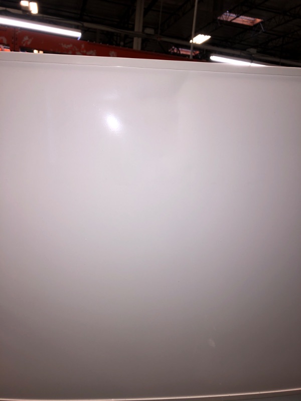 Photo 5 of *** DISTINCT ODOR EMANATING FROM INSIDE FRIDGE / VISIBLE DENTS ON PRODUCT*** West Bend Apartment Refrigerator Freestanding Slim Design Full Fridge with Top Freezer for Condo, House, Small Kitchen Use, 7.4-Cu.Ft, White
