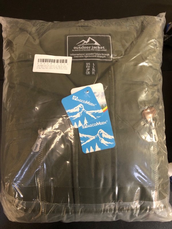 Photo 1 of MAGCOMSEN Tactical Jackets for Men Military Jacket Mens Winter Coats Outwear Parka Jackets for Men Cargo Work Jacket for Men Fleece Lined Jackets Green Size L