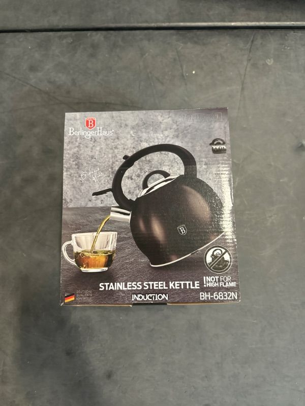 Photo 1 of Teapot 101.5 FL OZ Berlinger Haus
