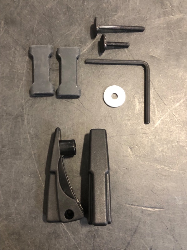 Photo 1 of *Missing one of the Longer Screws* Thule 52678 Assembly parts bag