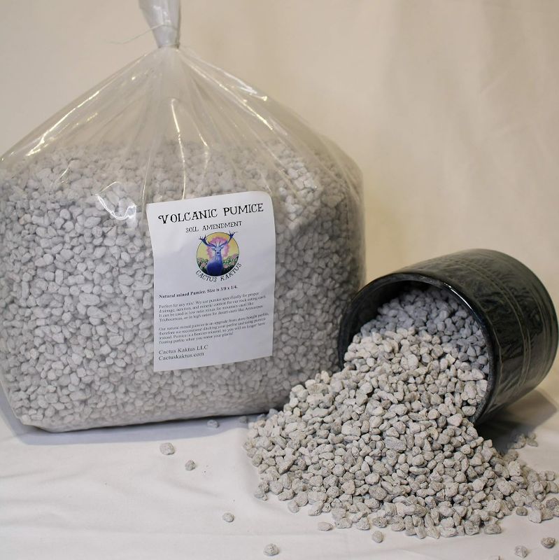 Photo 1 of Horticultural Pumice - 14 Dry quarts