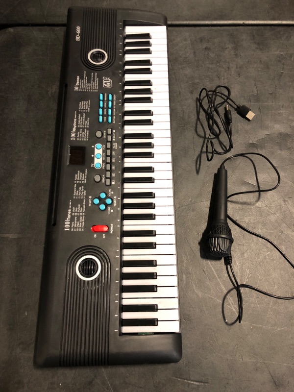 Photo 1 of 61 keys keyboard piano, Electronic Digital Piano with Built-In Speaker Microphone, Portable Keyboard Gift Teaching for Beginners, electric piano for kids