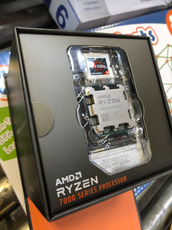 Photo 4 of AMD Ryzen™ 9 7950X3D 16-Core, 32-Thread Desktop Processor
