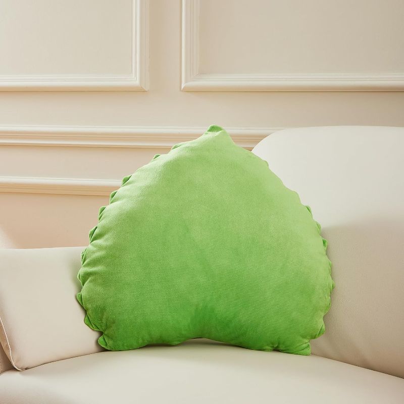 Photo 1 of 20In Green 02 Heart Leaf Shaped Decorative Throw Pillow Reading Pillow Accent Pillow Lumber Support Pillow for Bed Couch Chair Pillow Cushion for Office Desk Chair Gaming Chair