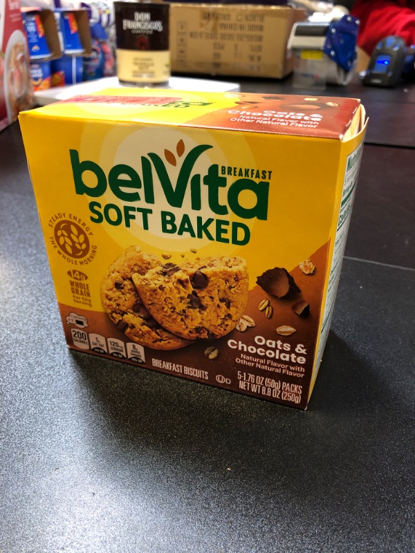 Photo 2 of Belvita Breakfast Biscuits, Oats & Chocolate, Soft Baked - 5 pack, 1.76 oz packs BBDEC2024