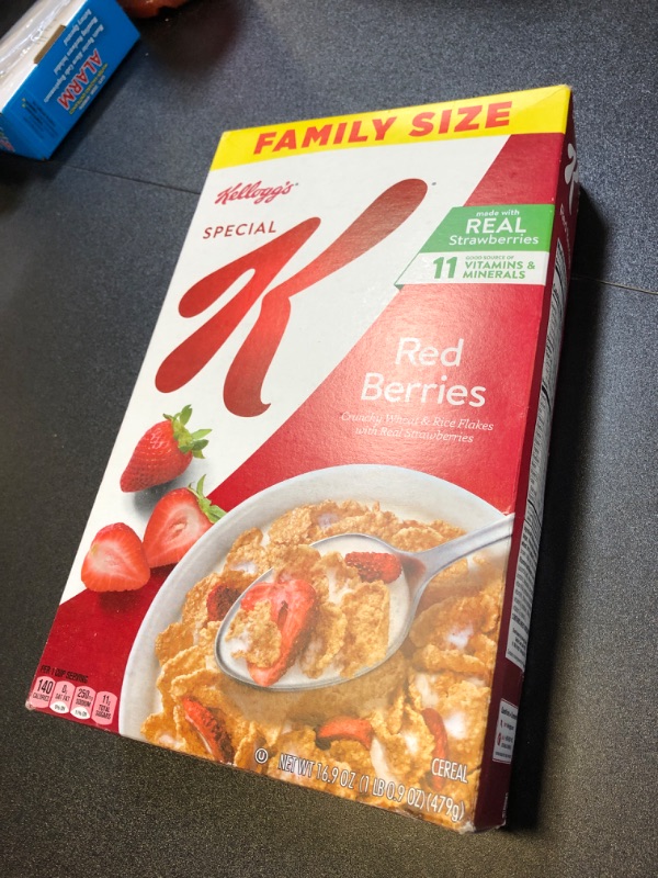 Photo 2 of Kellogg’s Special K Breakfast Cereal, Family Breakfast, Made with Real Strawberries, Family Size, Red Berries, 16.9oz Box (1 Box) BBDEC102024