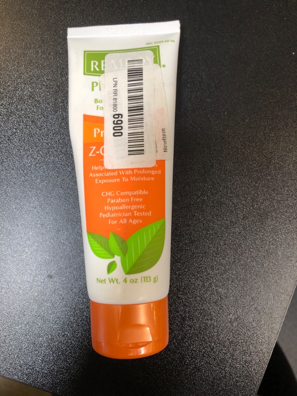 Photo 1 of Medline Remedy Phytoplex Z-Guard Skin Protectant Paste with Zinc Oxide Wt 4oz Exp 05/2025