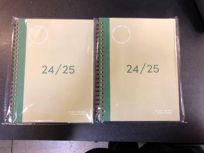 Photo 2 of 2 Planner of Riley's Planner 2024-2025 Academic Year, 18-Month Simple Weekly Planner - Streamlined Weekly & Monthly Agenda Planner, Sturdy Cover, Notes Pages, Twin-Wire Binding (8 x 6 inch, Green)