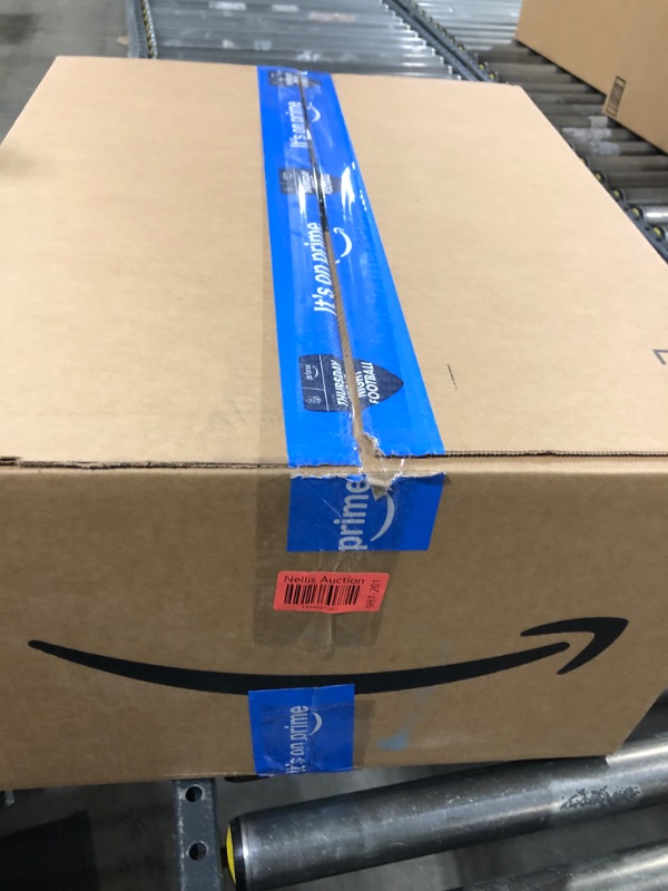 Photo 1 of RUGTUDER 5x7 Area Rug, White Shaggy Plush Anti-Slip Fluffy Rugs for Living Room, Soft Fuzzy Rug for Bedroom, Big Shag Carpet for Girls Boys Dorm Room Decor, Faux Fur Rug for Nursery, White Carpet