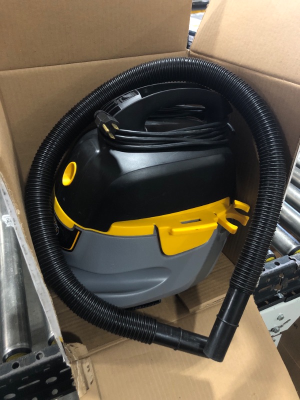 Photo 2 of 2.5 Gallon 1.75 Peak HP Small Shop Vac Wet Dry Vacuum with Filter Bag, Hose, Utility Nozzle