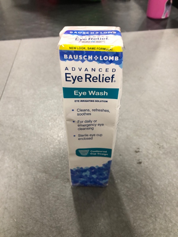 Photo 2 of Bausch & Lomb Eye Wash Relief Solution that Cleans, Refreshes, and Soothes, 4 Fl Oz, (Pack of 6) 4 Fl Oz (Pack of 6)