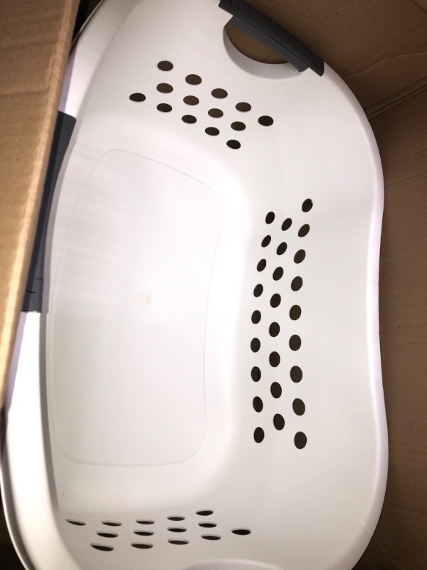 Photo 2 of ***USED - DIRTY - NO PACKAGING***
IRIS USA 48L Plastic Hip Hold Laundry Basket Hamper Organizer with Built-In Comfort Carry Handles, 1.3 Bushel, for Closet, Dorm, Laundry Room, Bedroom, Nestable, Ventilation Hole, Large, White