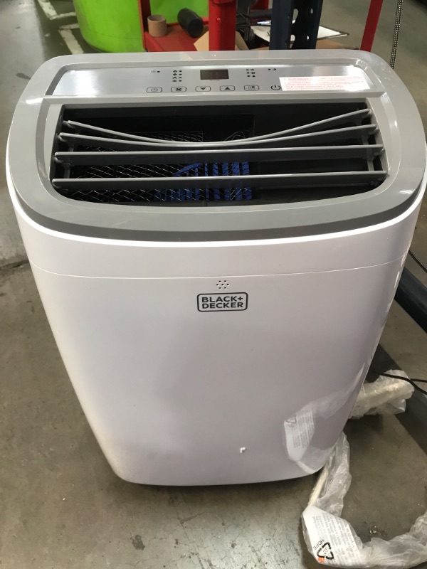 Photo 2 of * Tested* BLACK+DECKER 8,000 BTU Portable Air Conditioner up to 350 Sq.Ft.with Remote Control, White
