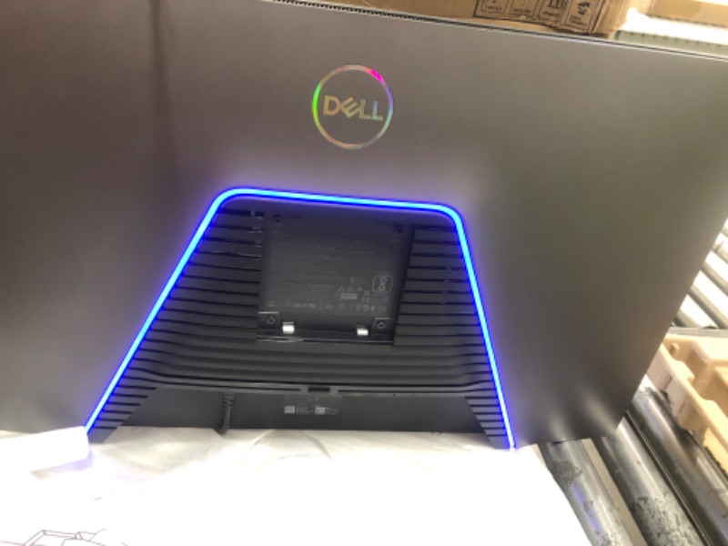 Photo 1 of Dell G3223Q Gaming Monitor - 32-Inch 4K Ultra UHD (3840x2160), 144Hz 1Ms Display, AMD FreeSync+NVIDIA G-SYNC Compatible, Height/Swivel/Tilt Adjustability, 3Yr Advanced Exchange - Black