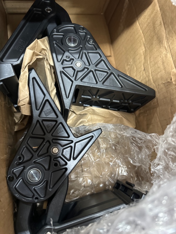 Photo 1 of **see notes** RealTruck AMP Research PowerStep Plug-N-Play Fits Chevrolet Silverado and GMC Sierra 1500 and more 76254-01A Ergonomic