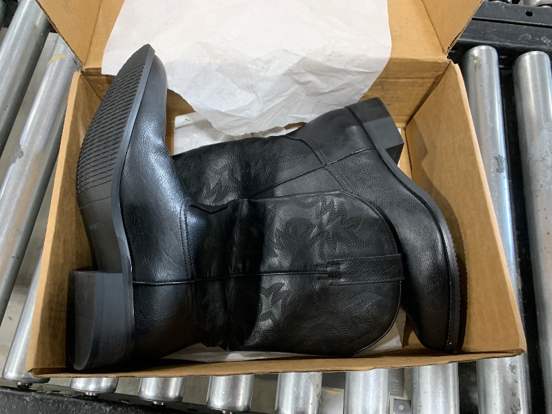 Photo 1 of femflame Cowboy Boots for Men Square Toe Distressed Work Boots Embroidered Western Boots Traditional Country Boots size 9.5