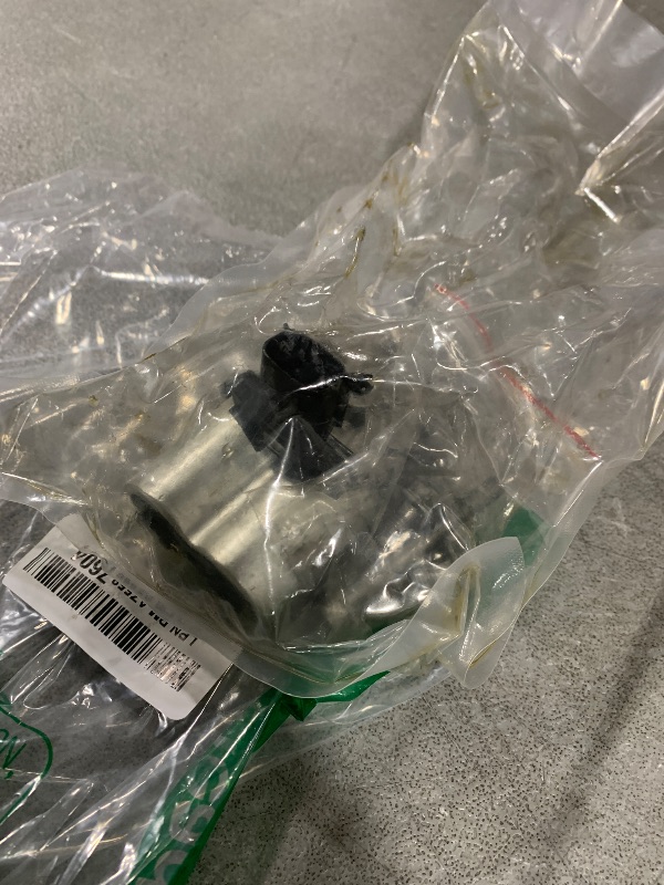 Photo 1 of Dasbecan Engine Variable Timing Oil Control Valve VVT Solenoid Compatible with Chevrolet Chevy Malibu Impala 2.5L 2014 2015 Replaces# 12633613 19419980 916-806 918-806