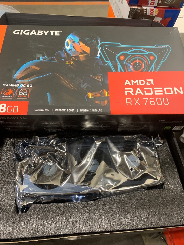 Photo 2 of Gigabyte VGA GBT RX 7600 8GB Gaming OC Graphics Card