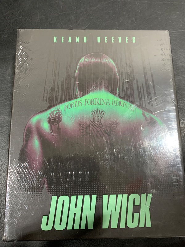 Photo 2 of John Wick Titans of Cult 4K + Bluray Amazon Exclusive Steelbook [Blu-ray]