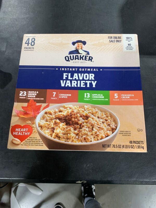 Photo 1 of Quaker Instant Oatmeal