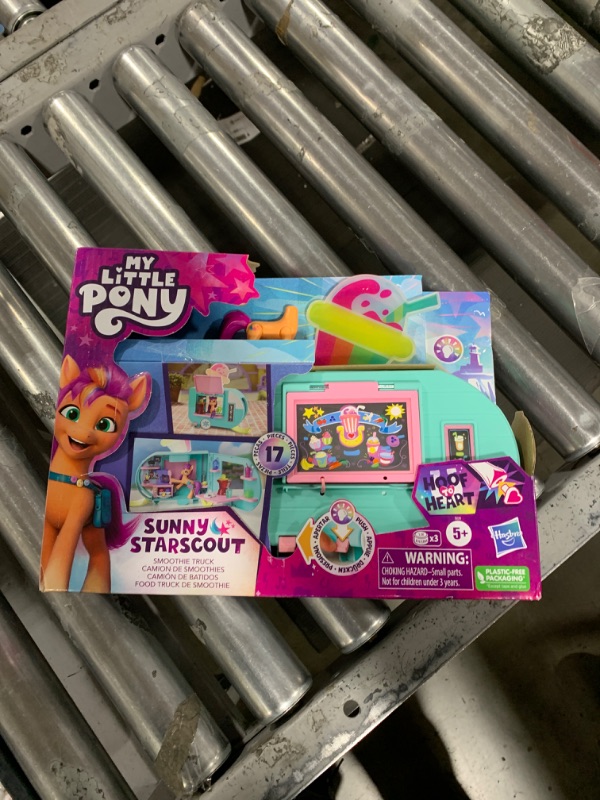 Photo 2 of My Little Pony Playset Sunny Starscout Smoothie Truck Set, Hoof to Heart Pony Doll, Toys for Girls and Boys 5 Years Old+