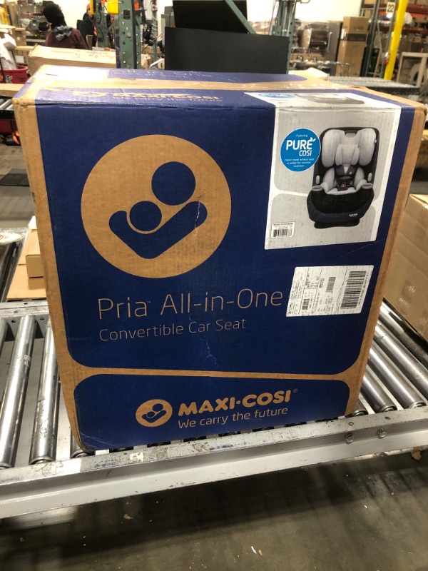 Photo 2 of Maxi-Cosi Pria All-in-One Convertible Car Seat, Rear Facing Car Seat for Infants from 4-40 lbs, Forward Facing Car Seat up to 100 lbs in Booster Seat Mode, Midnight Slate