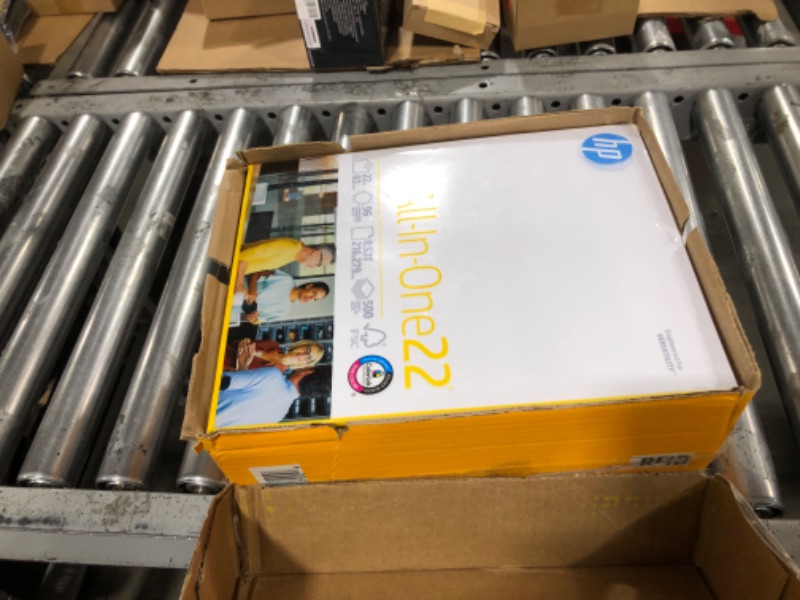 Photo 3 of Hp  8.5x 11 Paper All-In-One 22 lb 5 Ream Case - 2