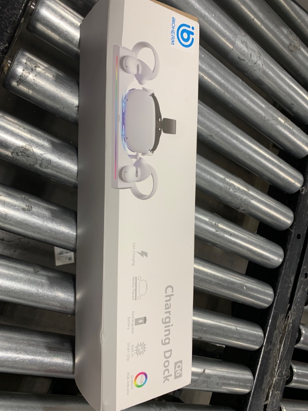 Photo 1 of Bioherm Charging Dock for Oculus Quest 2