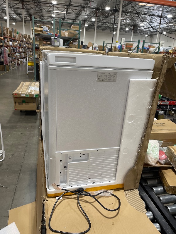 Photo 1 of rosmena Chest Freezer, Deep Freezer 5 Cubic Feet with Removable Baskets & 6 Adjustable Temperature & Top Open Door, White Mini Deep Freezer Compact Freezer Suitable for Apartments(Down to -18°F)