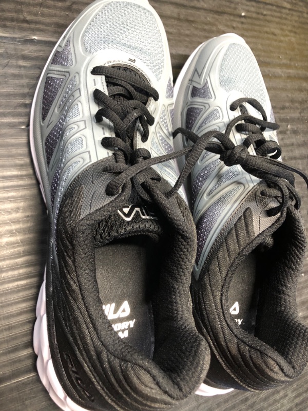 Photo 2 of ***SEE NOTES BEFORE BIDDING***
Fila Men's, Acumen Viz 2 Running Shoe (size 10.5)