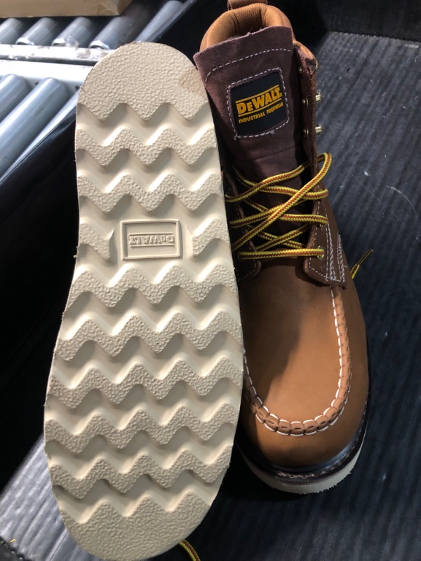 Photo 3 of ***SEE NOTES BEFORE BIDDING***
DeWalt Men's Truss Steel Toe Work Boots (size 9.5)