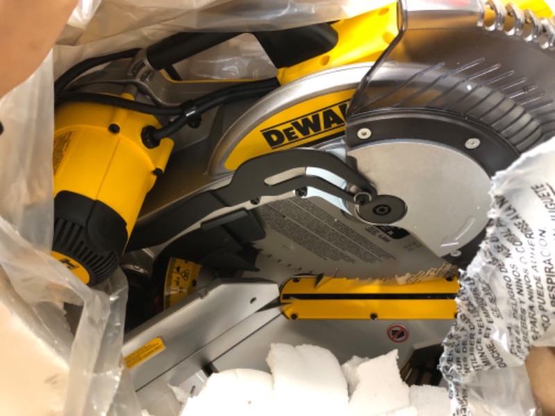 Photo 3 of (STOCK PHOTO REFERNCE ONLY) DEWALT Double Bevel Sliding Miter Saw, 12-inch, Compound (DWS780R)