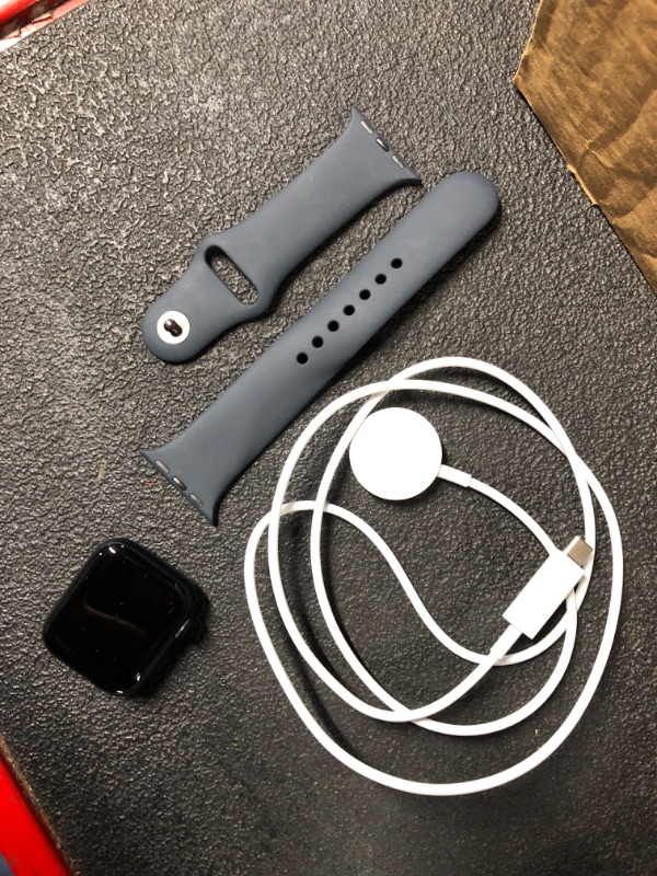 Photo 2 of ***LOCKED/ SEE NOTES***
Apple Watch SE (2nd Gen) [GPS 40mm] Smartwatch with Midnight Aluminum Case with Midnight Sport Band M/L. Fitness & Sleep Tracker, Crash Detection, Heart Rate Monitor Midnight Aluminum Case with Midnight Sport Band 40mm Case M/L - f