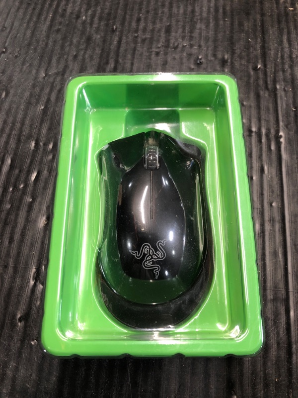 Photo 2 of **DIRTY - BRAIDING DAMAGED**
Razer DeathAdder V3 Pro Gaming Mouse: 63g Ultra Lightweight - Focus Pro 30K Optical Sensor Black