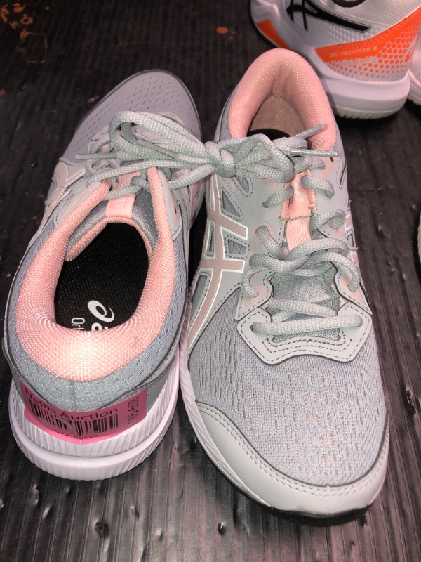 Photo 3 of **SIZE 8 WOMEN** **USED** **IMAGE FOR REFERENCE**
ASICS Women's, Gel-Venture 9 Trail Running Shoe