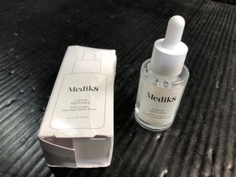 Photo 2 of ***NON REFUNDABLE***Medik8 Liquid Peptides 30ml