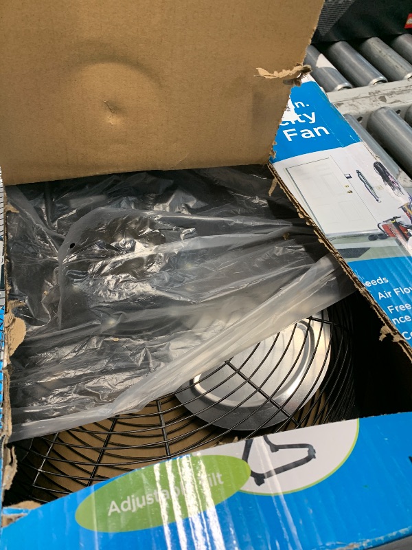Photo 1 of ****PARTS ONLY****
Comfort Zone Cradle Floor Fan, Electric, High-Velocity,180 Degree Adjustable Tilt, 14 inch, 3 Speed, Carry Handle, Rubber Feet, Metal, Airflow 21 ft/sec, Ideal for Garage or Workshop, CZHV14B