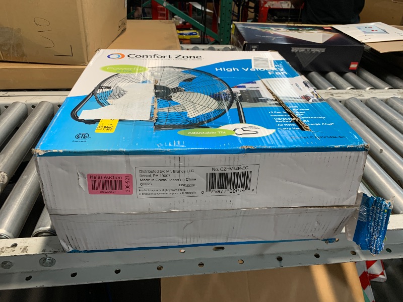 Photo 1 of ****PARTS ONLY****
Comfort Zone Cradle Floor Fan, Electric, High-Velocity,180 Degree Adjustable Tilt, 14 inch, 3 Speed, Carry Handle, Rubber Feet, Metal, Airflow 21 ft/sec, Ideal for Garage or Workshop, CZHV14B