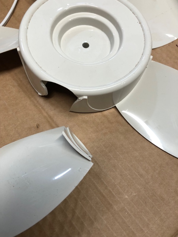 Photo 1 of **PARTS ONLY**MISSING UNKNOWN PARTS**
Amazon Basics 16-Inch Pedestal Floor Fan Oscillating Remote, 12-Speed, Energy-Efficient, White
