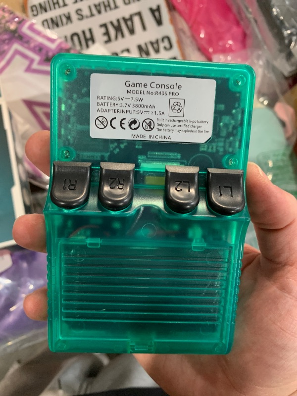 Photo 1 of (PARTS/SCRAP) (NON-FUNCTIONAL) ?30000 in 1? R40S Pro Retro Handheld Game Console, Video Game Console, 3.5 inch IPS Screen, More Than 20 Emulator, 256G TF Card (Green)