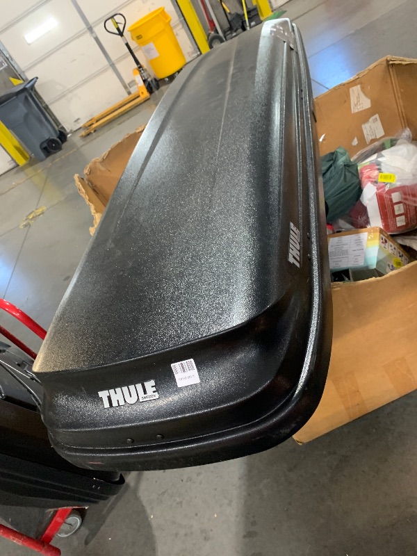 Photo 1 of ***MISSING KEYS****
Thule 613 Pulse Cargo Box Alpine, Black