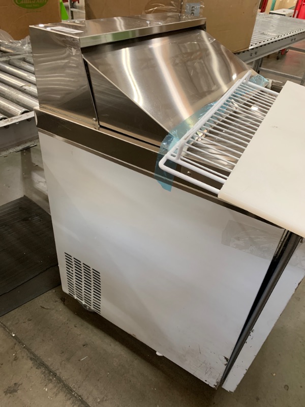 Photo 6 of * MISSING PARTS* VEVOR Sandwich Prep Table 7.42 cu. ft. Food Prep Fridge, Commercial Stainless Steel Prep Refrigerator Table