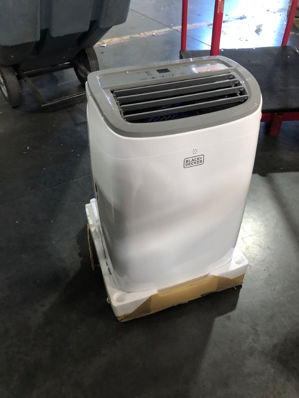 Photo 8 of *MISSING PARTS* BLACK+DECKER 10,000 BTU Portable Air Conditioner up to 450 Sq.Ft. with Remote Control,White

