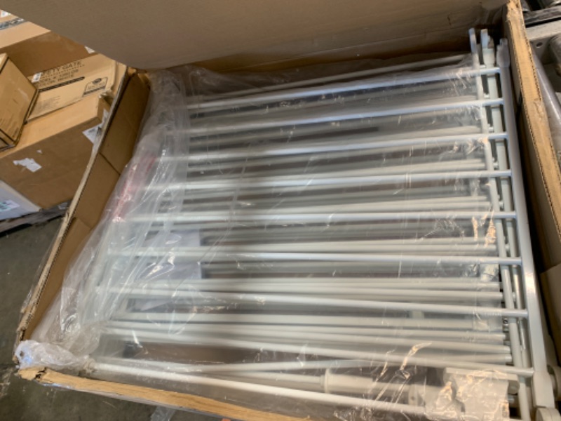 Photo 1 of * MISSING PARTS* Regalo 194-Inch Super Wide Adjustable Baby Gate and Play Yard, 2-In-1, Bonus Kit, 4 Count (Pack of 1)
