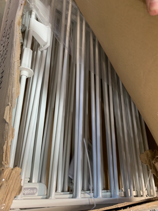 Photo 1 of *MISSING PARTS DAMAGED* Regalo 194-Inch Super Wide Adjustable Baby Gate and Play Yard, 2-In-1, Bonus Kit, 4 Count (Pack of 1)
