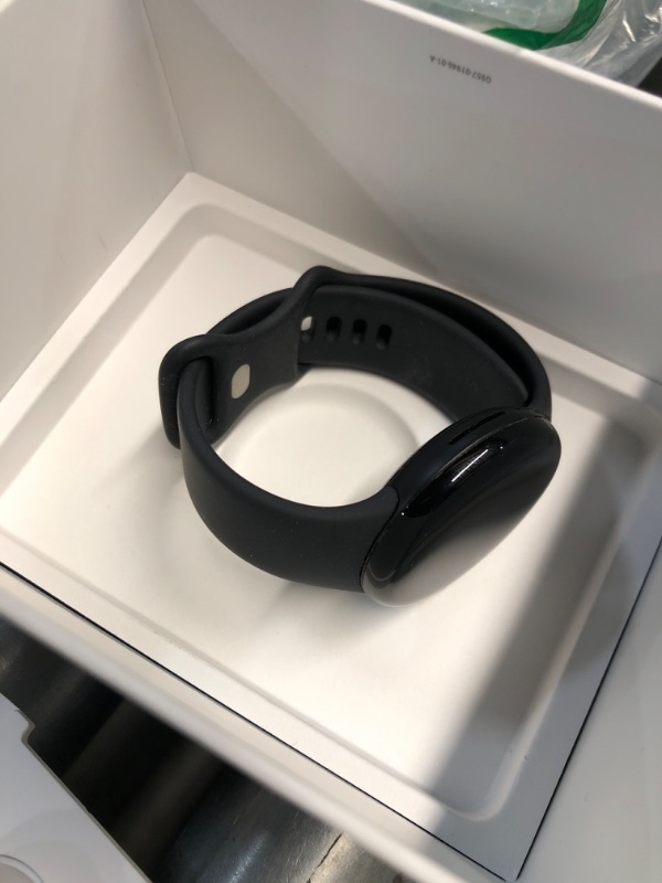 Photo 3 of **NO CHARGER**READ NOTES** 
Google Pixel Watch - Android Smartwatch with Fitbit Activity Tracking - Heart Rate Tracking Watch - Matte Black Stainless Steel case with Obsidian Active band - WiFi Matte Black case w/ Obsidian Active band - WiFi WiFi